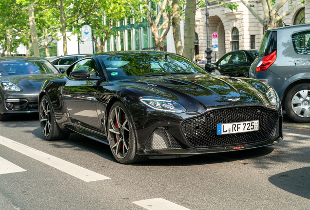 Aston Martin DBS Superleggera