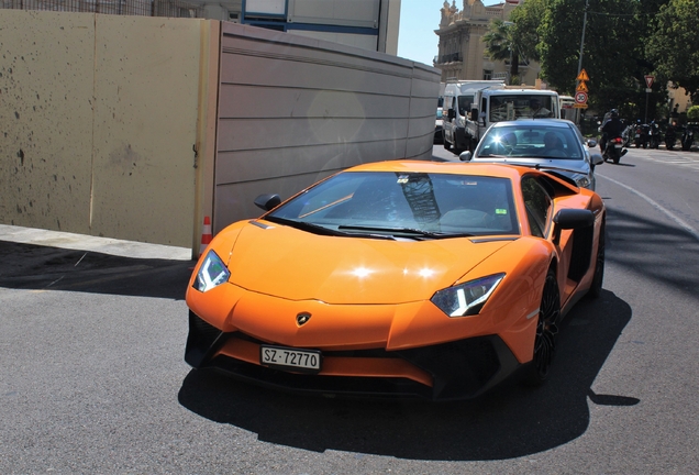 Lamborghini Aventador LP750-4 SuperVeloce