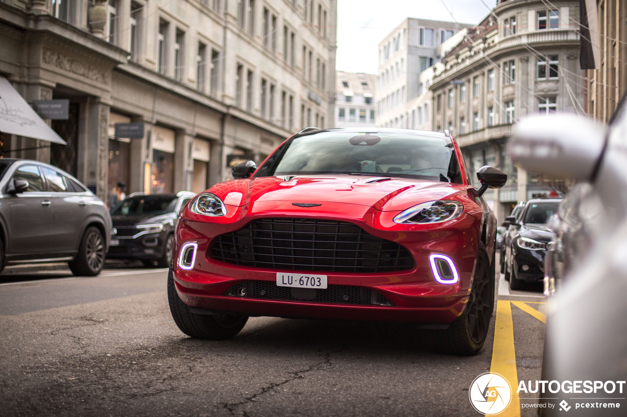 Aston Martin DBX