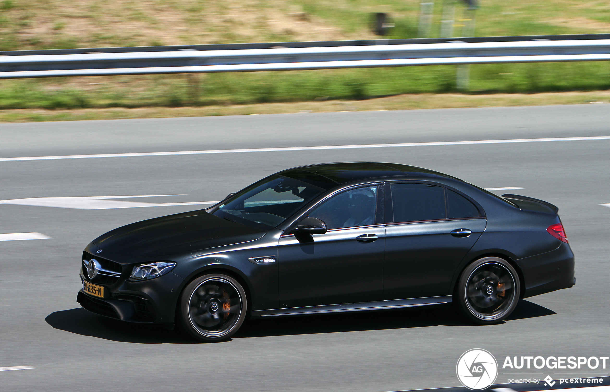 Mercedes-AMG E 63 S W213