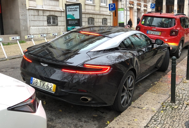 Aston Martin DB11