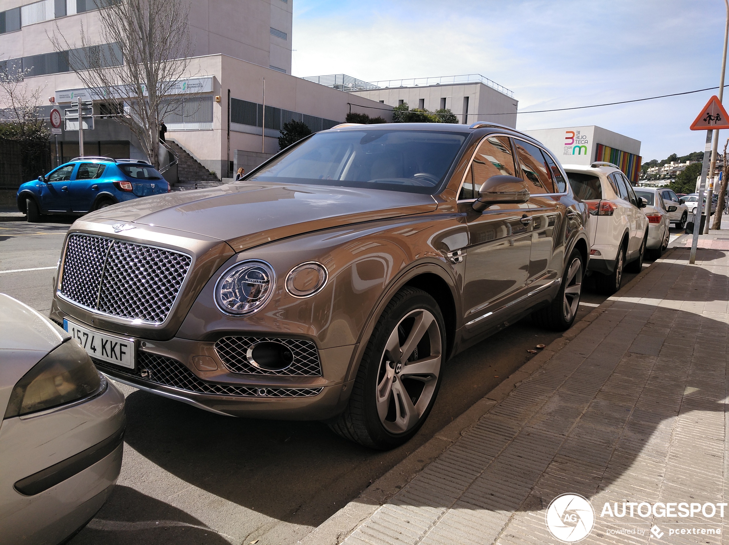 Bentley Bentayga V8