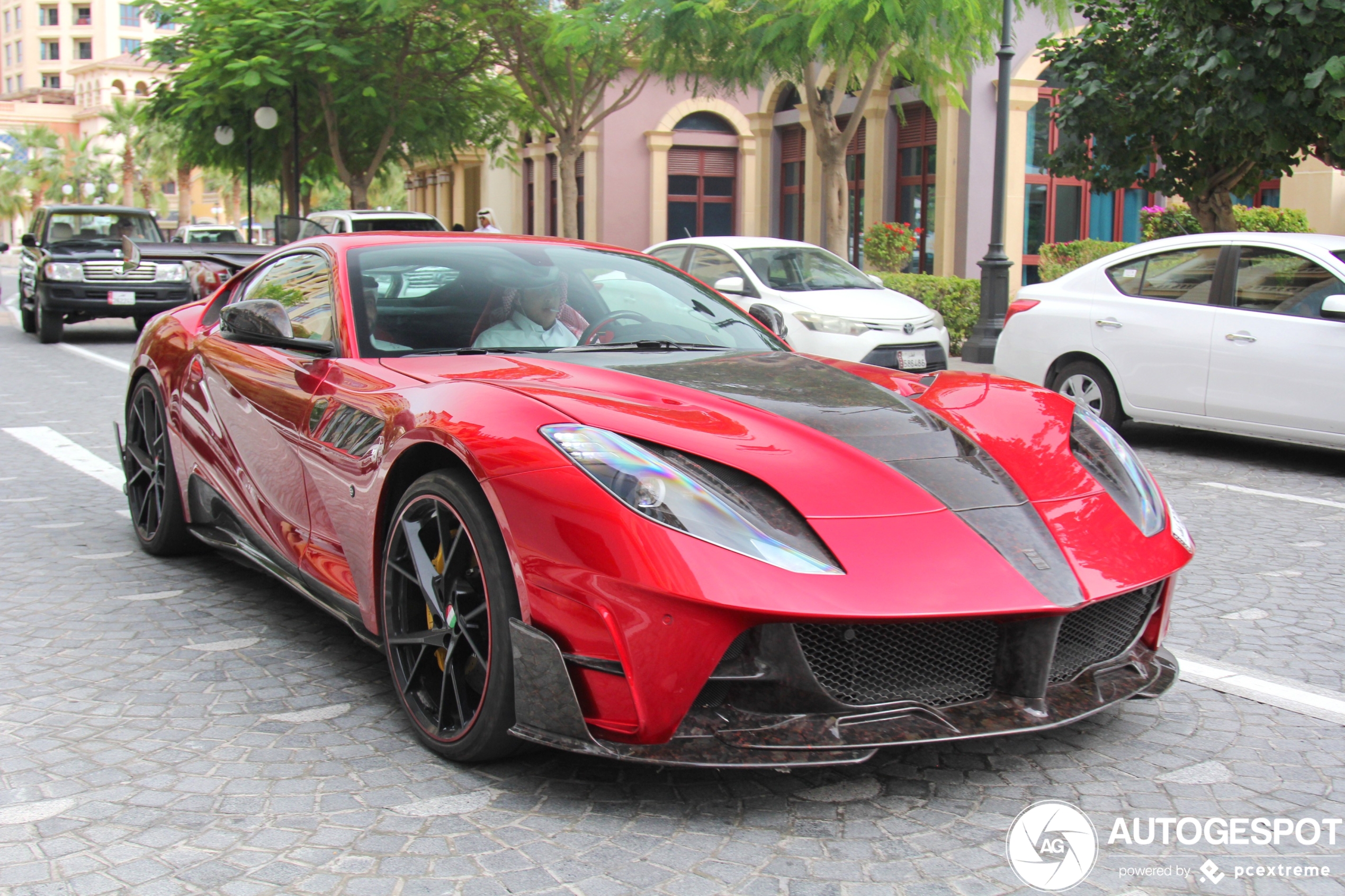 Ferrari 812 Superfast Mansory Stallone in Qatar aangekomen