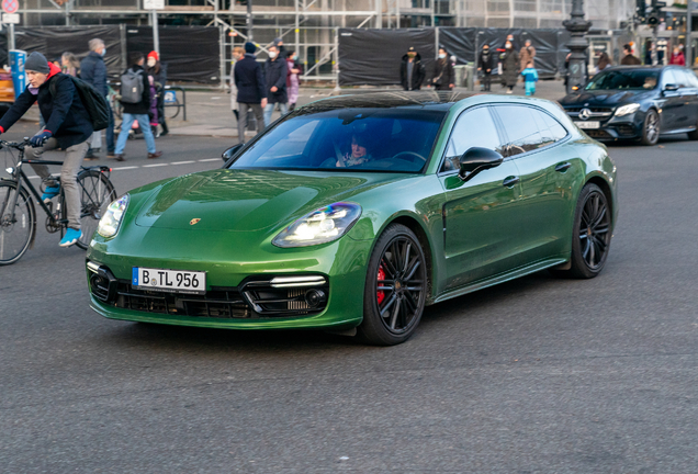 Porsche 971 Panamera GTS Sport Turismo