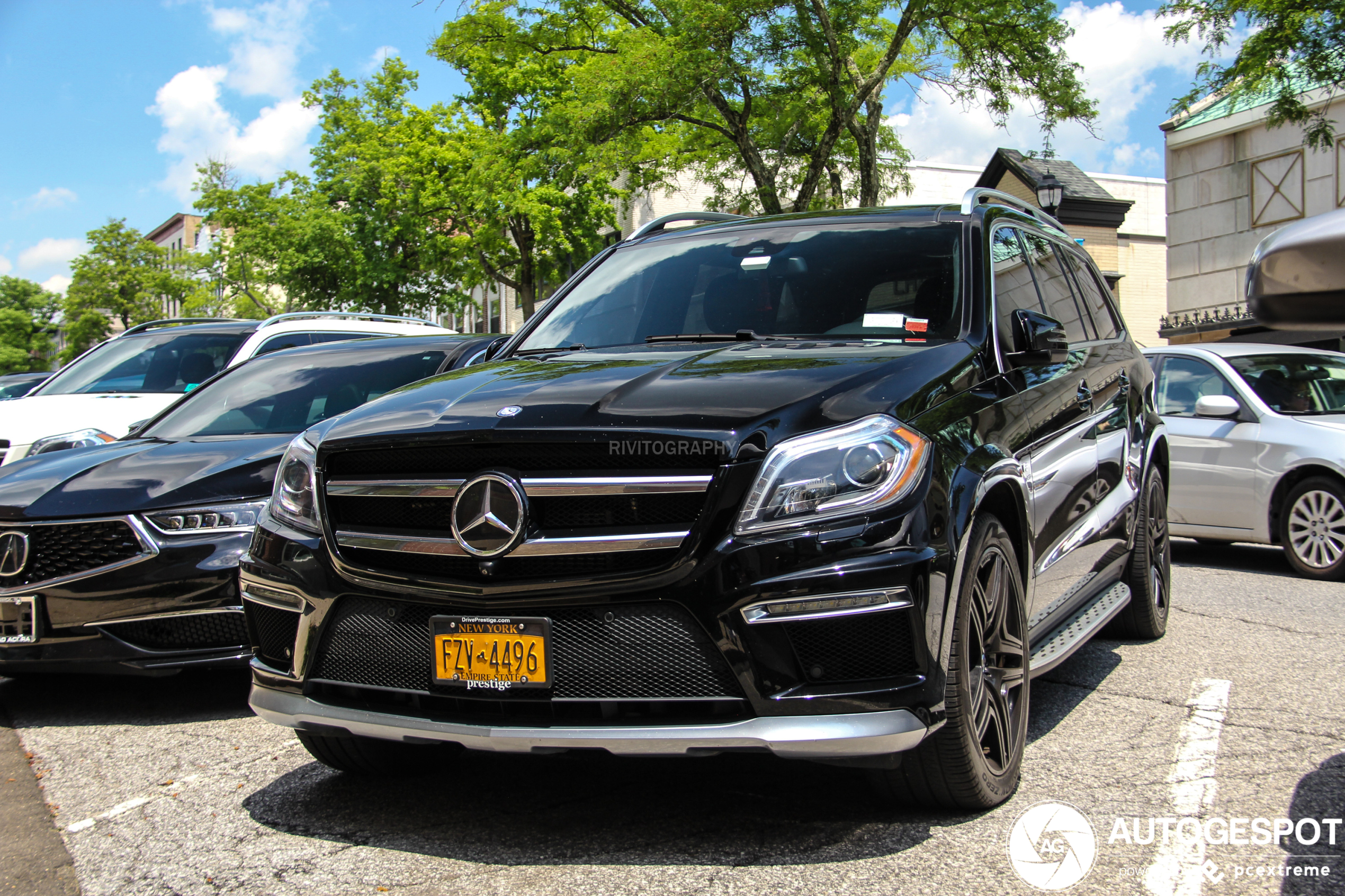 Mercedes-Benz GL 63 AMG X166