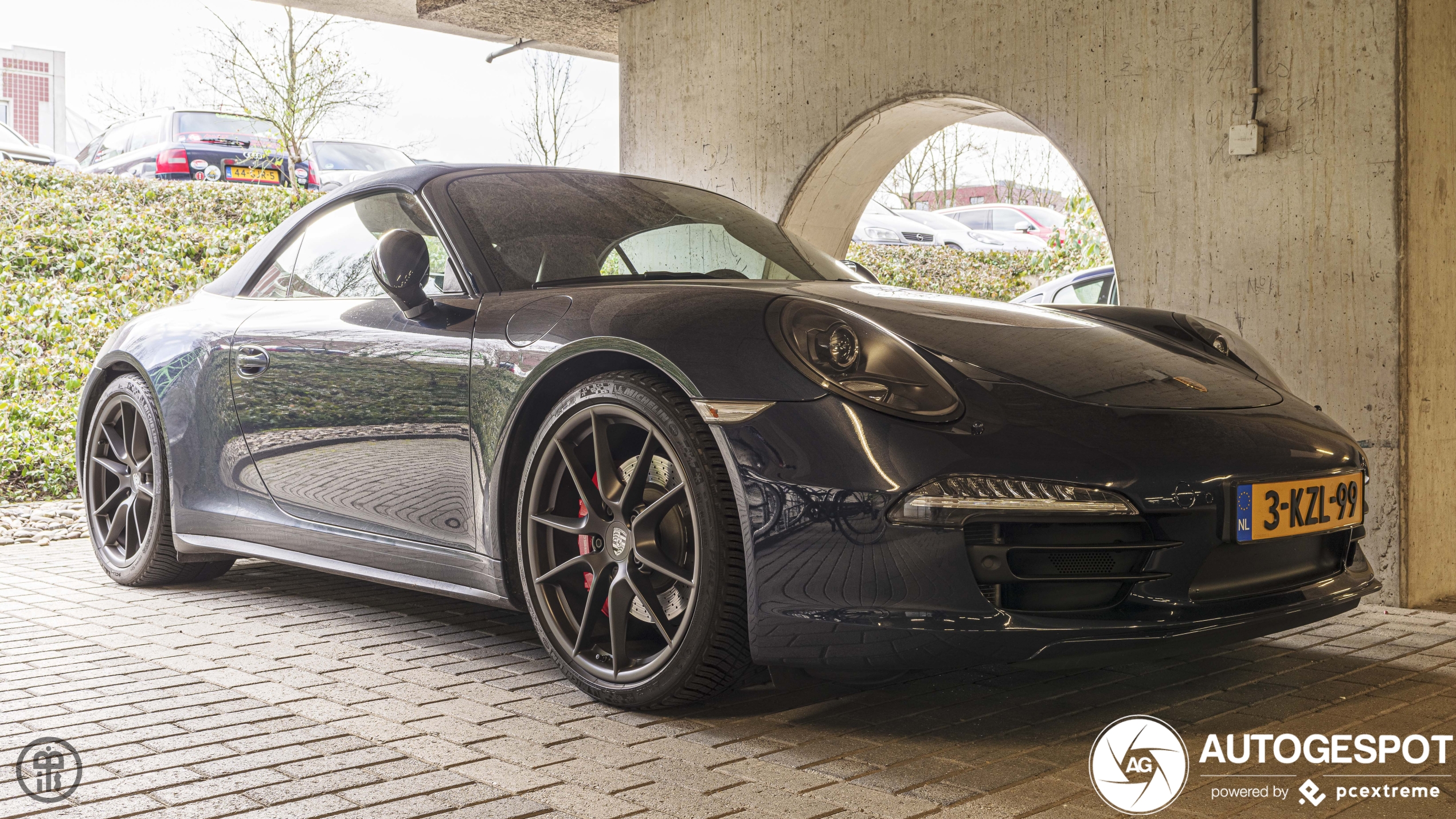 Porsche 991 Carrera 4S Cabriolet MkI