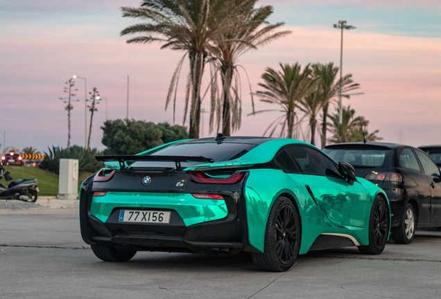 BMW i8