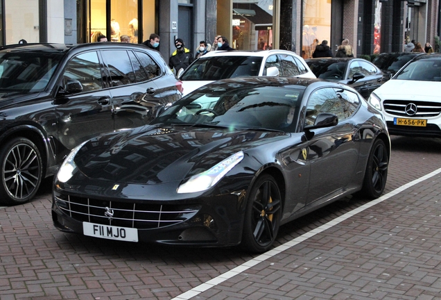 Ferrari FF