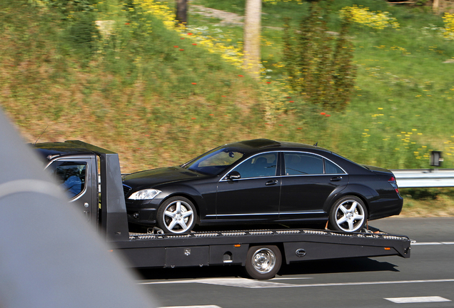 Mercedes-Benz S 65 AMG V221