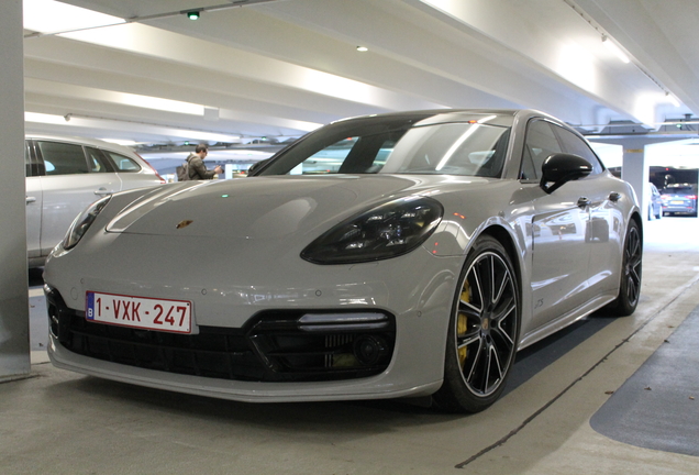 Porsche 971 Panamera GTS Sport Turismo