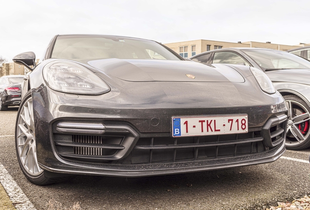 Porsche 971 Panamera Turbo S E-Hybrid Sport Turismo