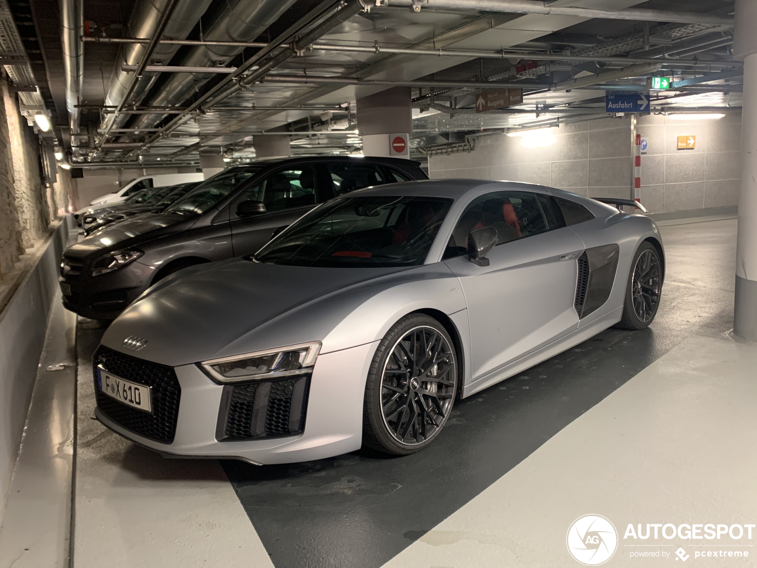 Audi R8 V10 Plus 2015