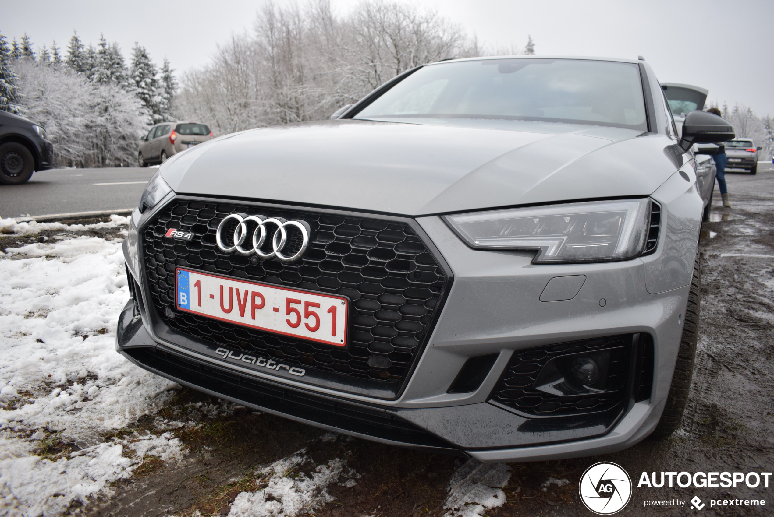 Audi RS4 Avant B9