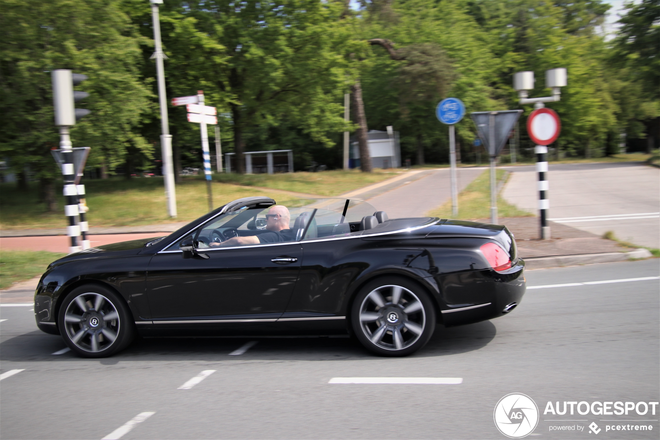 Bentley Continental GTC