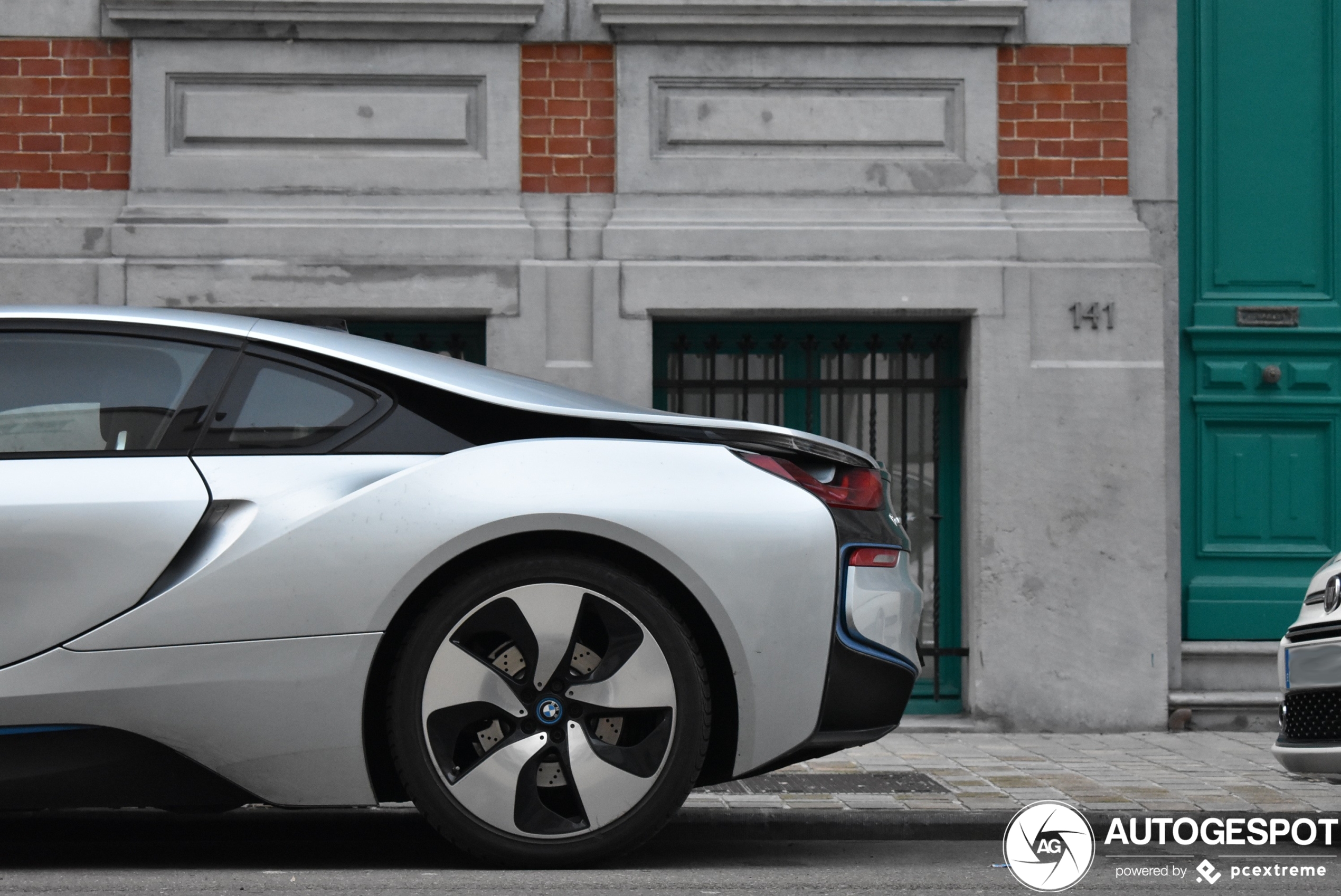 BMW i8