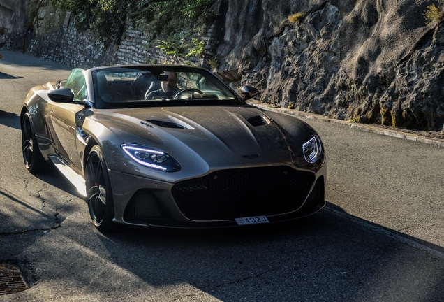 Aston Martin DBS Superleggera Volante