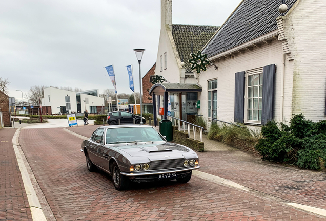 Aston Martin DBS Vantage