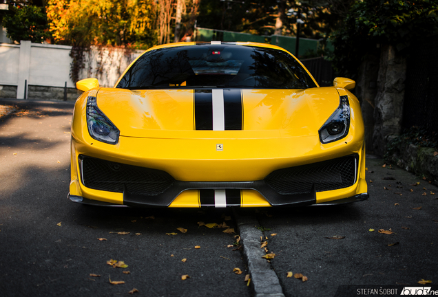 Ferrari 488 Pista