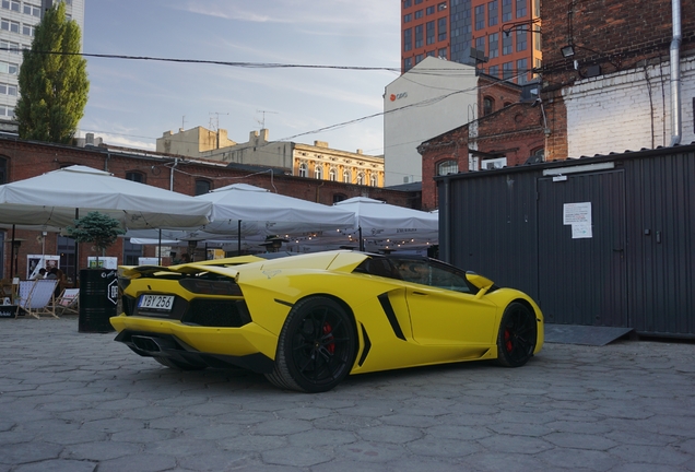 Lamborghini Aventador LP700-4 Roadster