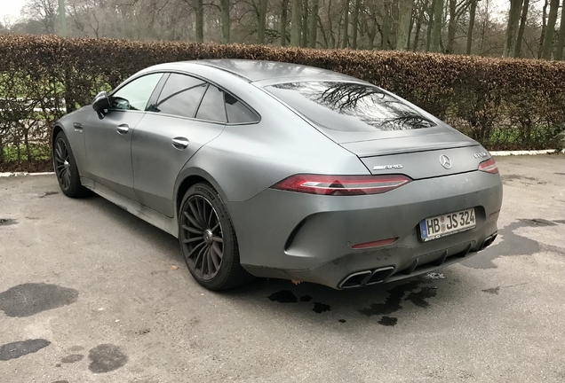 Mercedes-AMG GT 63 S X290