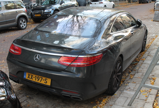 Mercedes-AMG S 63 Coupé C217