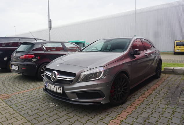 Mercedes-Benz A 45 AMG