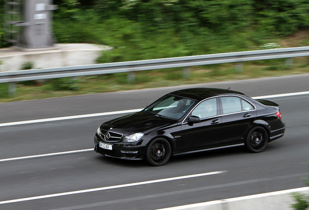 Mercedes-Benz C 63 AMG W204 2012