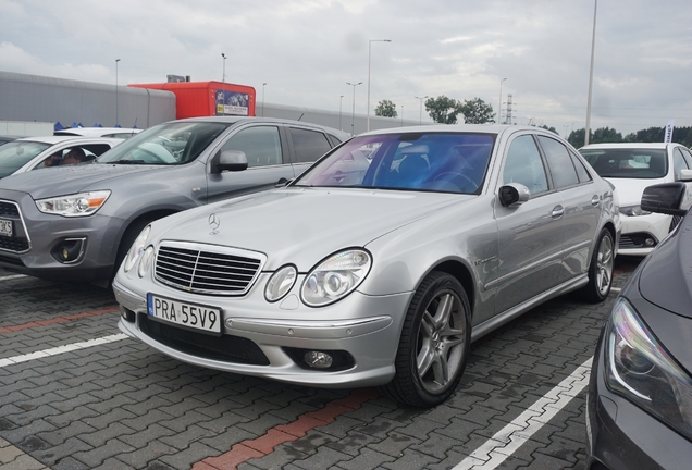 Mercedes-Benz E 55 AMG