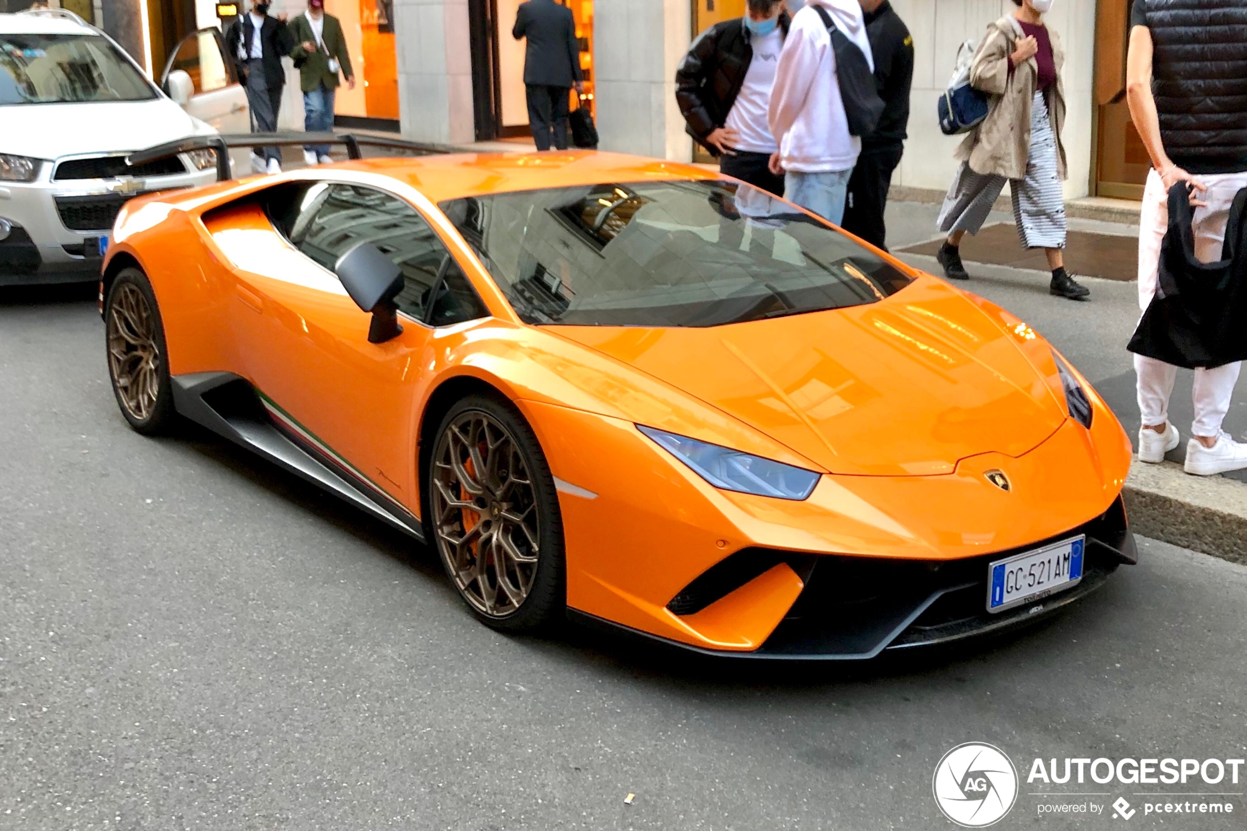 Lamborghini Huracán LP640-4 Performante