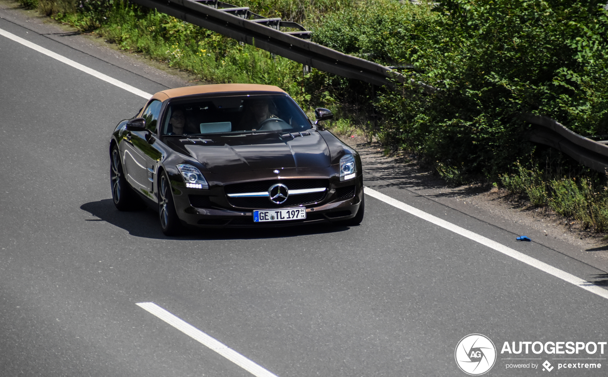 Mercedes-Benz SLS AMG Roadster