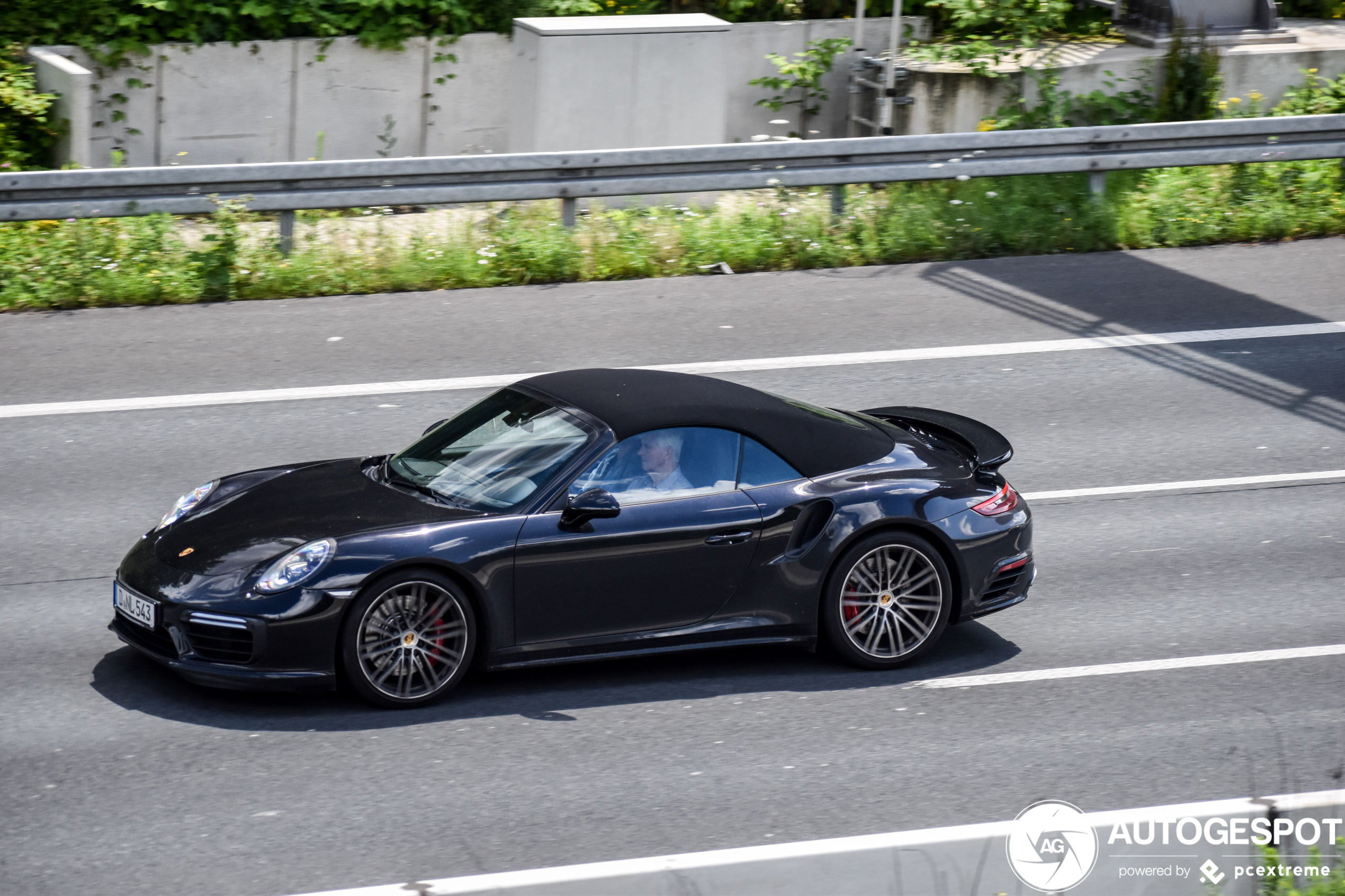 Porsche 991 Turbo Cabriolet MkII