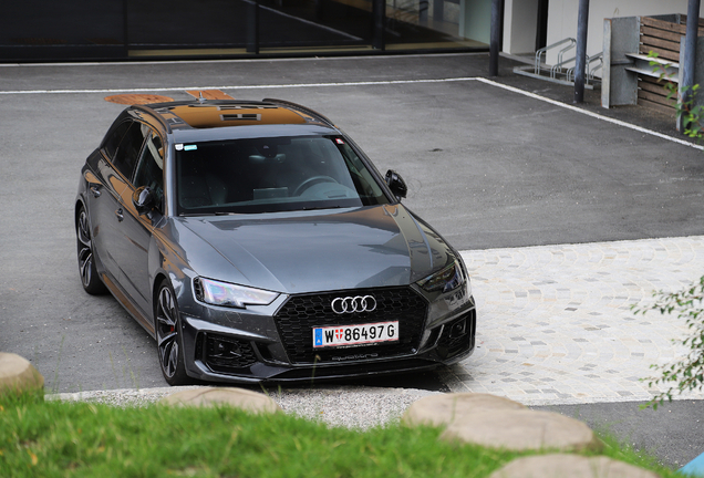 Audi RS4 Avant B9