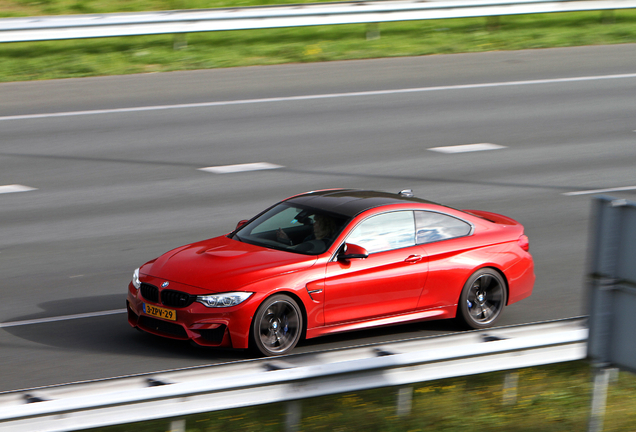 BMW M4 F82 Coupé