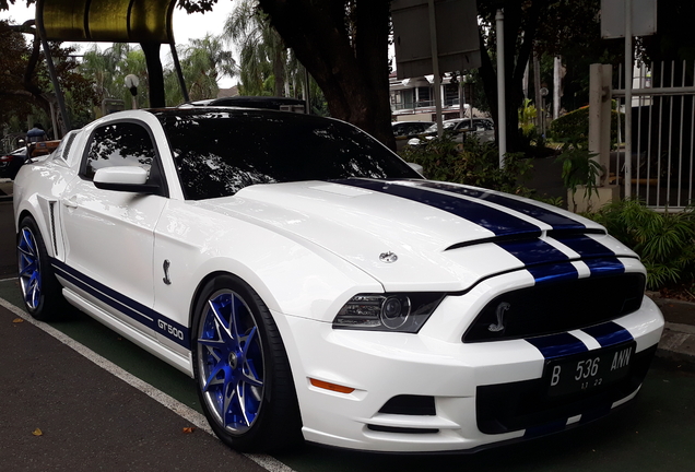 Ford Mustang GT 2013