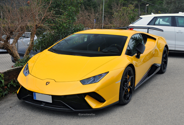 Lamborghini Huracán LP640-4 Performante