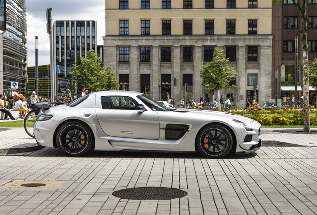 Mercedes-Benz SLS AMG Black Series