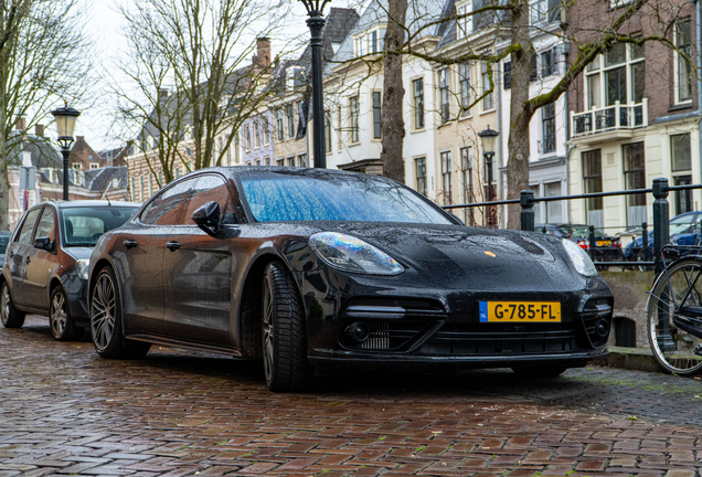 Porsche 971 Panamera Turbo S E-Hybrid