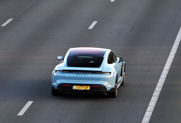 Porsche Taycan Turbo S