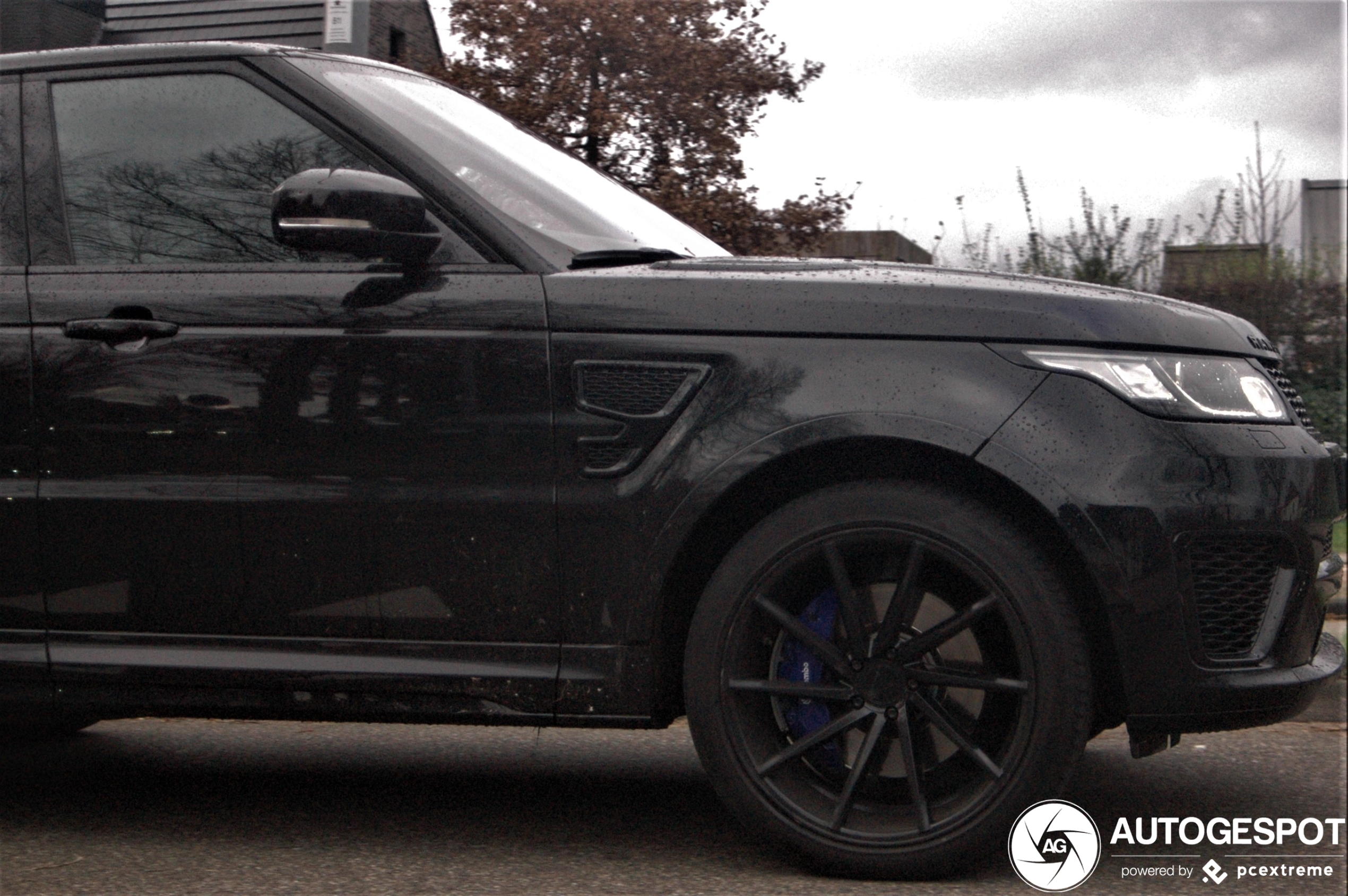 Land Rover Range Rover Sport SVR