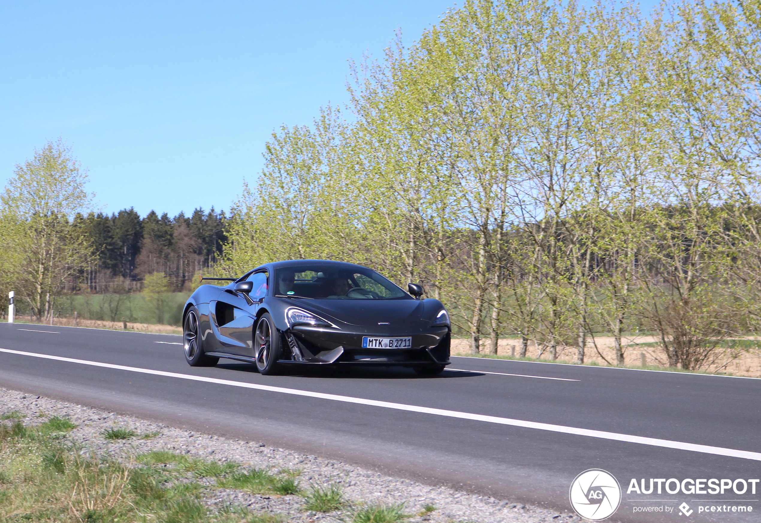 McLaren 570S