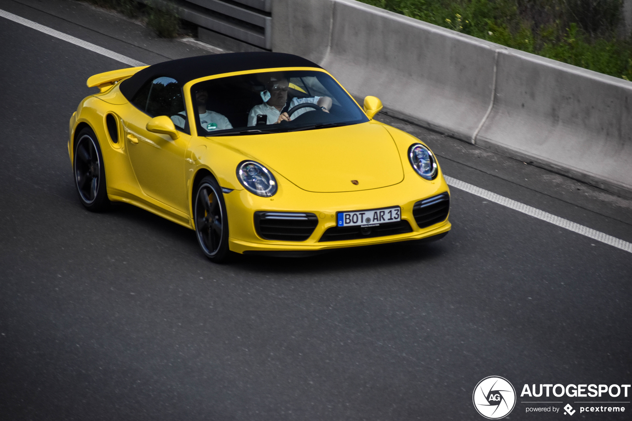 Porsche 991 Turbo Cabriolet MkII