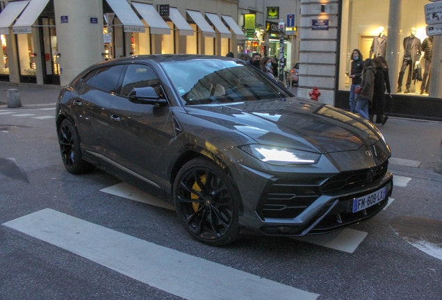 Lamborghini Urus