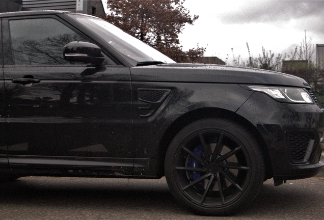 Land Rover Range Rover Sport SVR