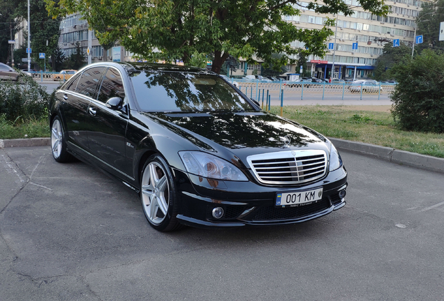 Mercedes-Benz S 63 AMG W221