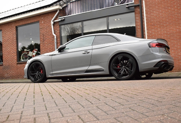 Audi RS5 B9