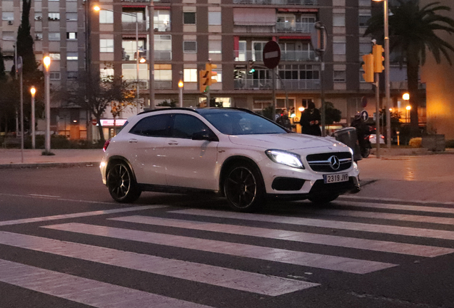 Mercedes-AMG GLA 45 X156