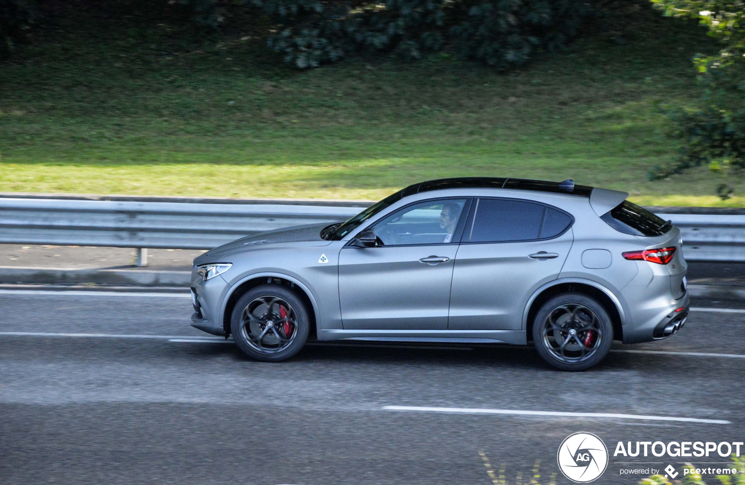 Alfa Romeo Stelvio Quadrifoglio NRING