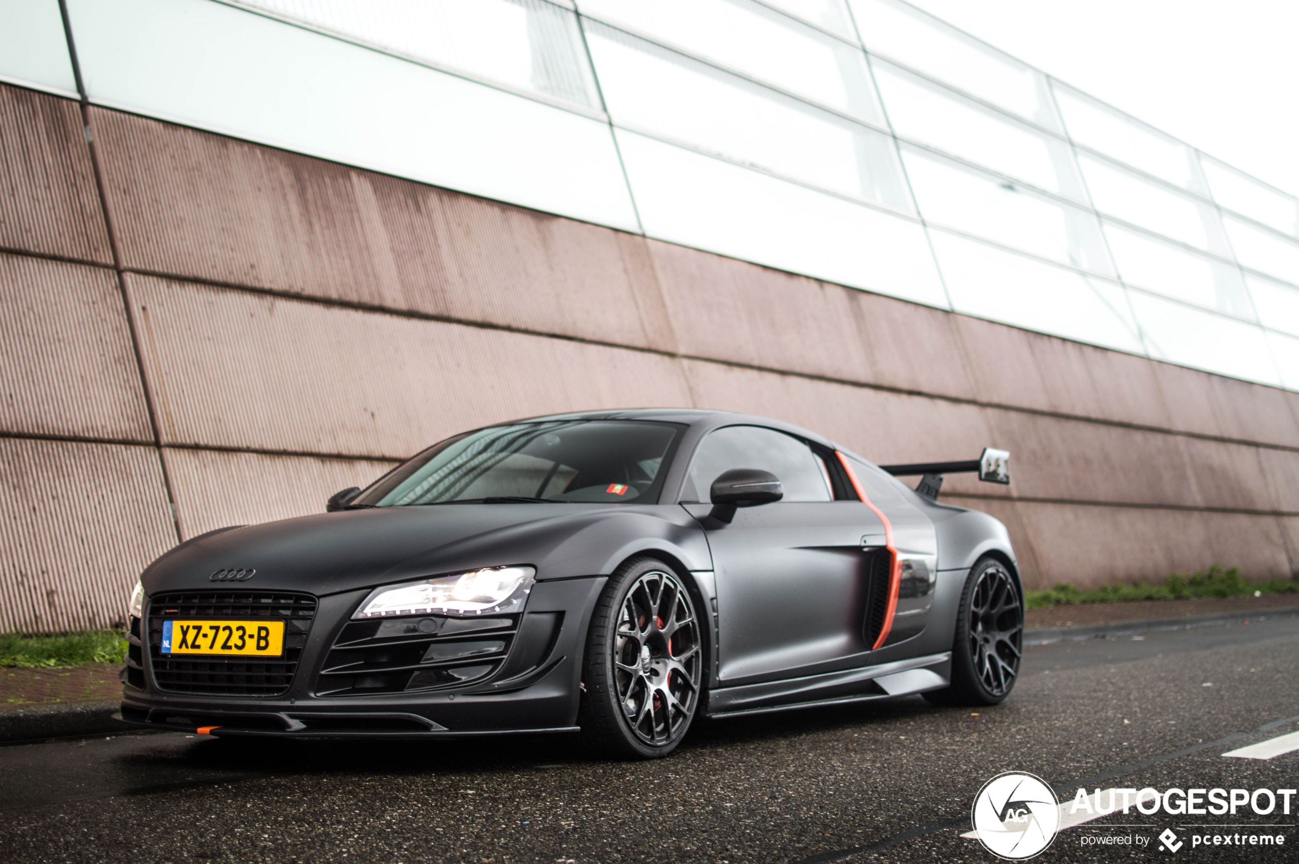 Audi R8