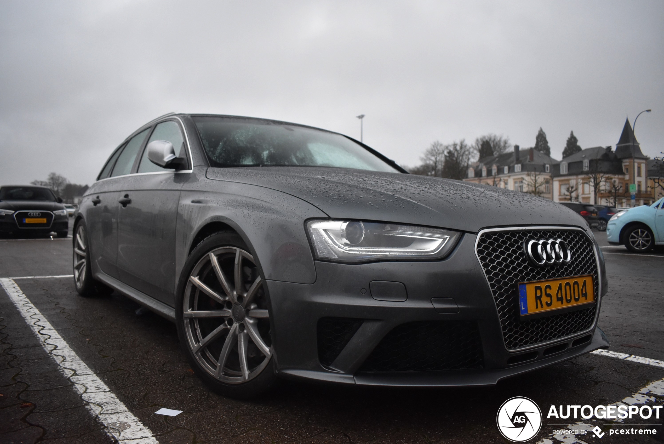 Audi RS4 Avant B8