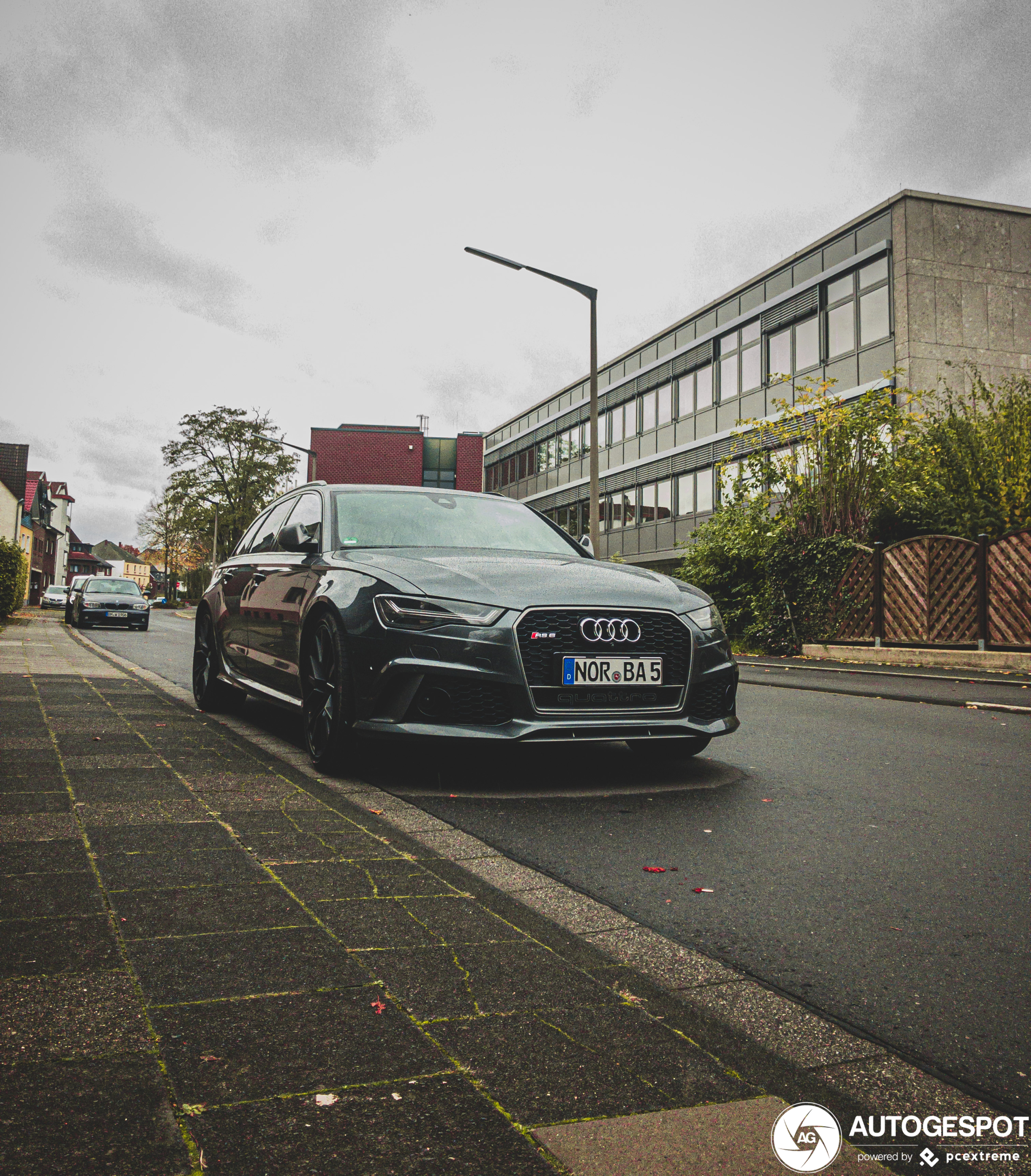 Audi RS6 Avant C7 2015